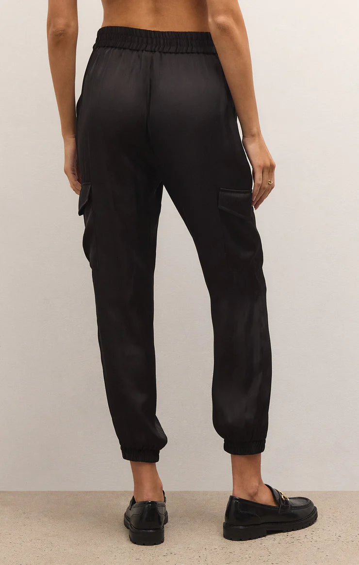 FIDELITY SATIN JOGGER BLACK PANTS SIZE M– WEARHOUSE CONSIGNMENT