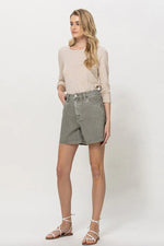 Ripped Boyfriend Shorts - Medium Wash (Pacific Venice)