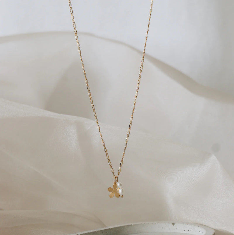 Filoro freshwater pearl necklace - Gold