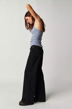 Wide Leg Ribcage Jeans - Rosie Posie (Length 32)