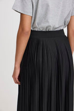 Ihwimsy Midi Skirt - Black