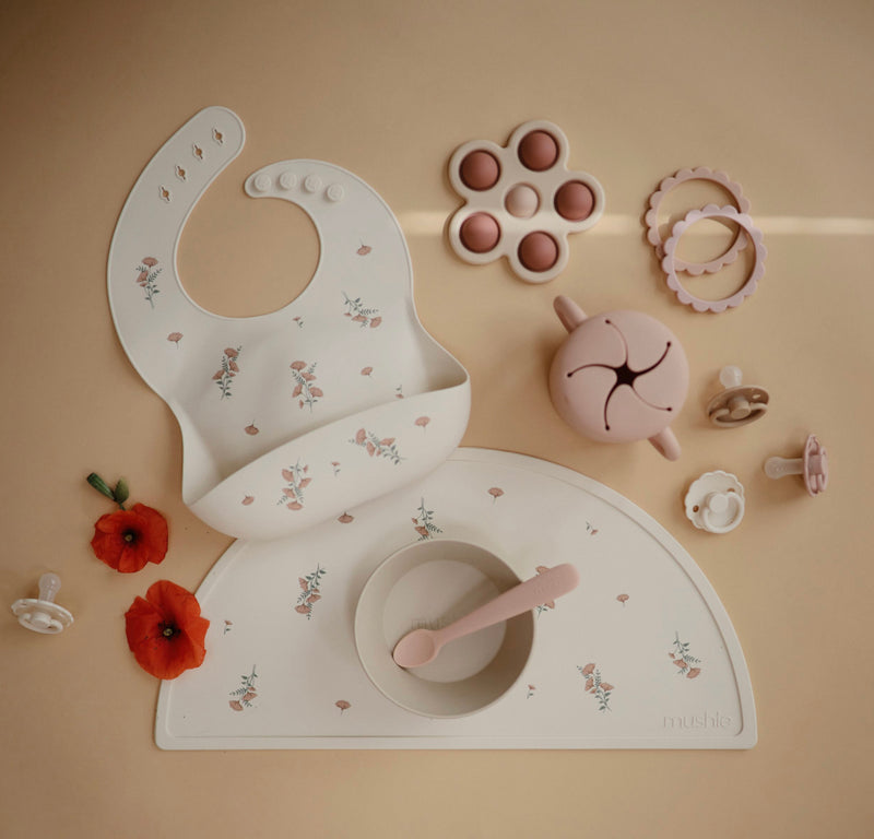 Half-moon silicone placemat - Pink Flowers