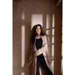 Cardigan long tissu doux et brossé Lilith - Heather Rose Smoke